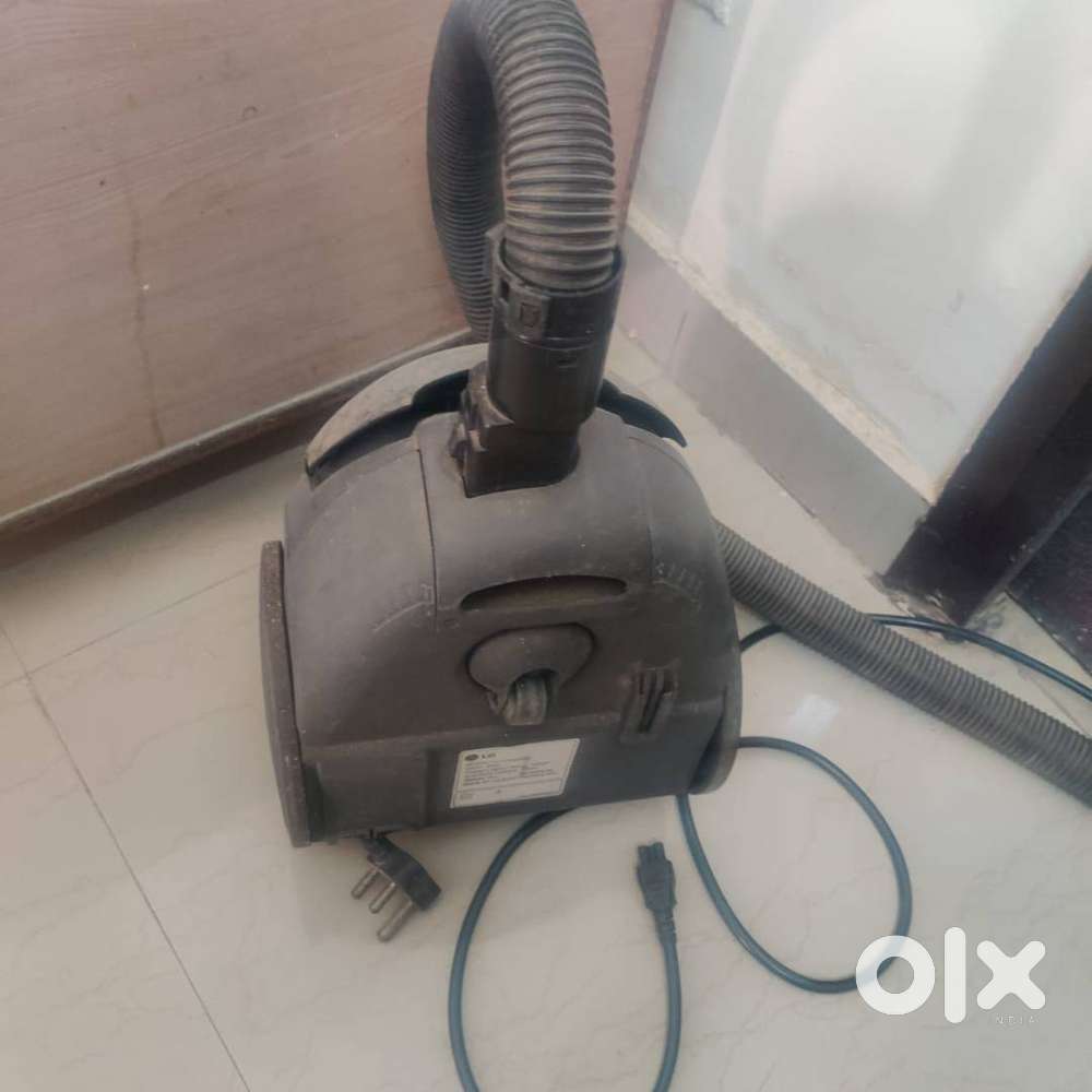 LG Vacuum Cleaner