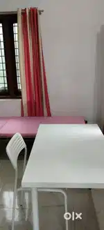 Rooms for Bachelors near to koratty infopark