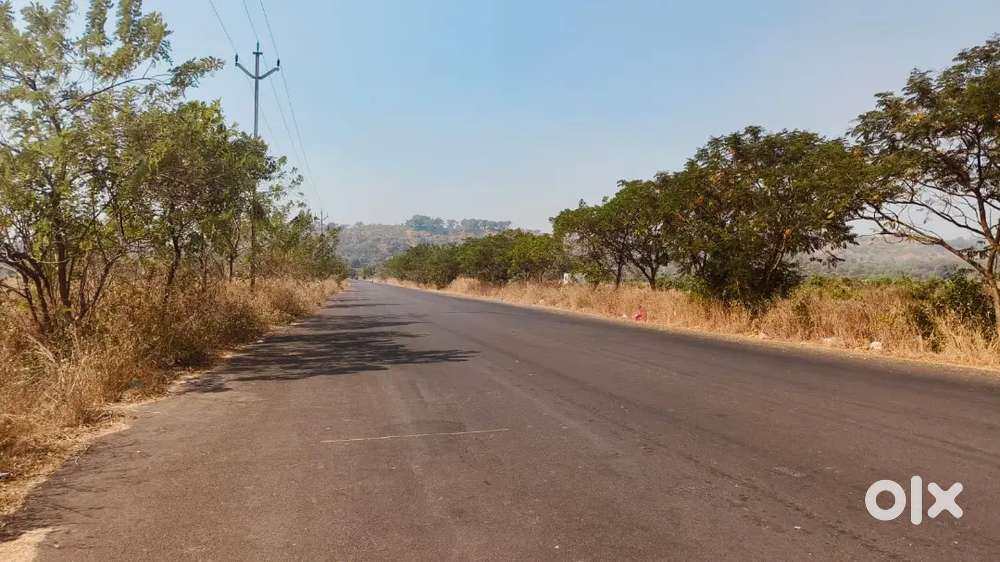 Mumbai plots  prime location