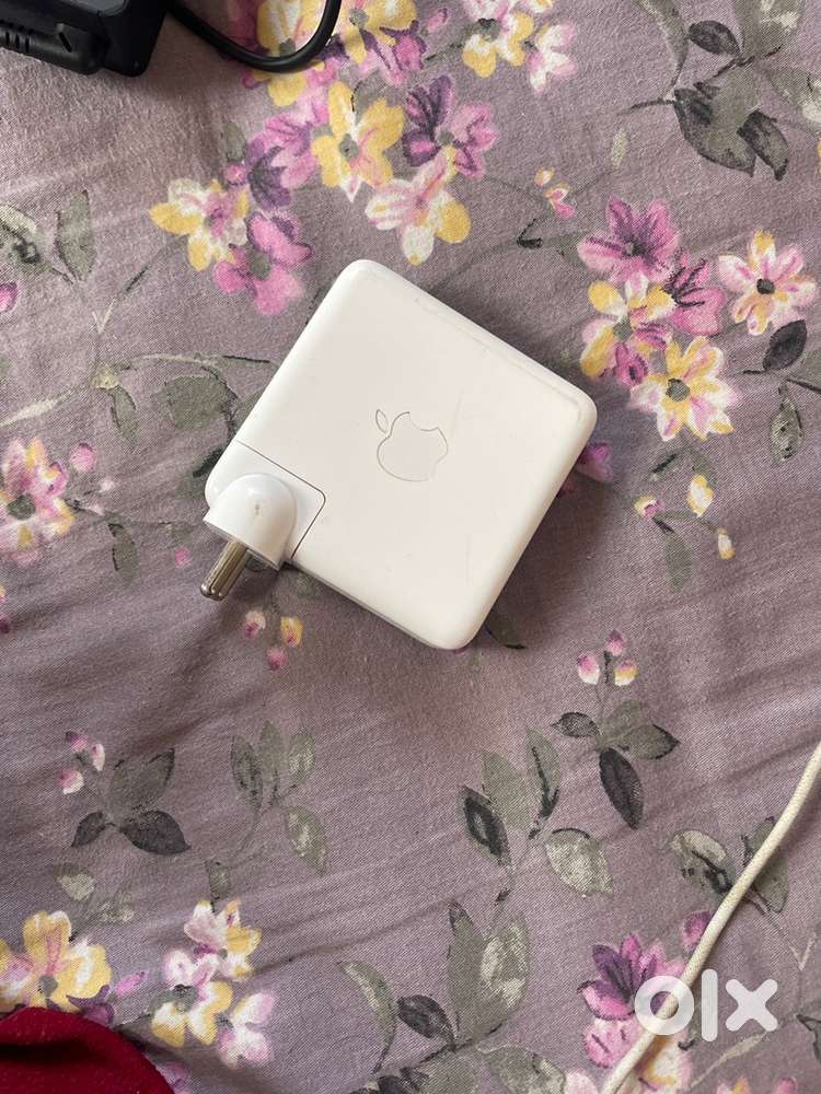 i have a macbook charger with me with 90 wats