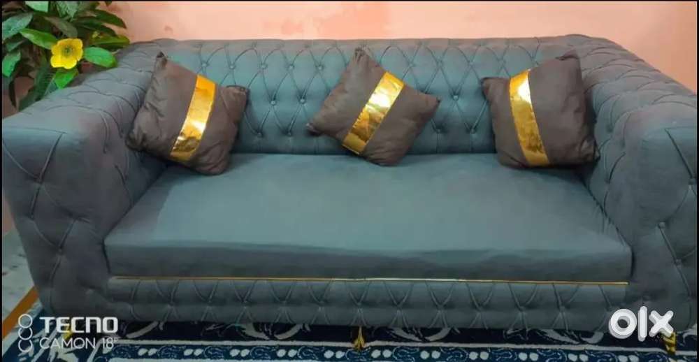 New sofa set 3+1+1