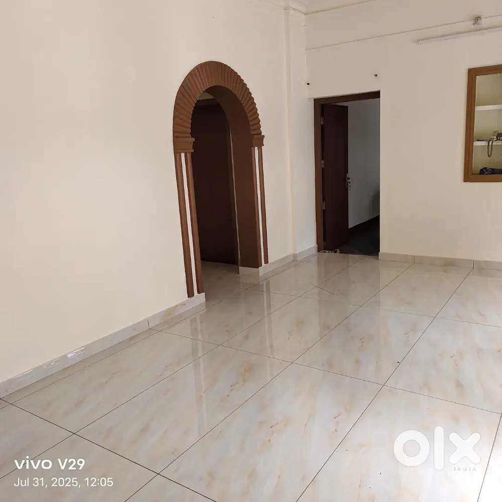 Pg(Bed space) for males in Thrissur