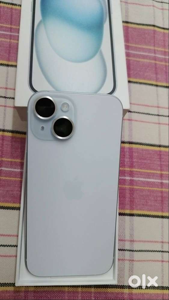 APPLE Iphone 15 - Light Blue NEGOTIABLE ONLY
