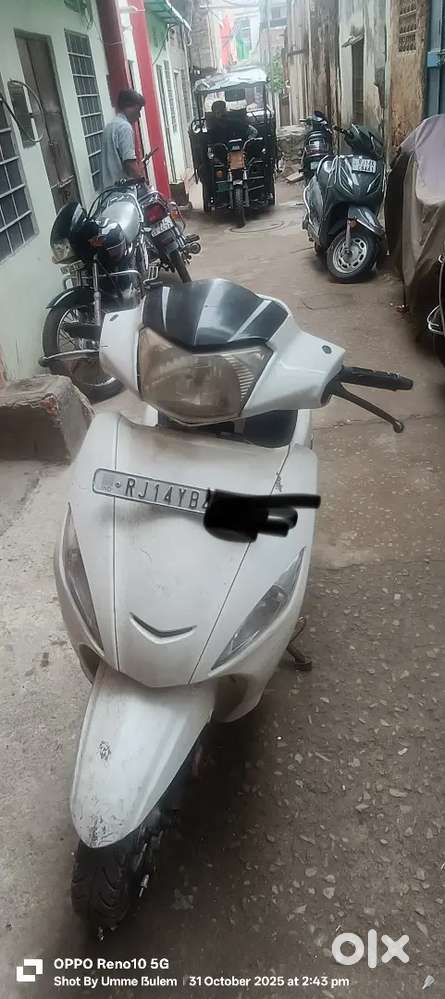 Hero mestro all Okk koi problem nahi hai