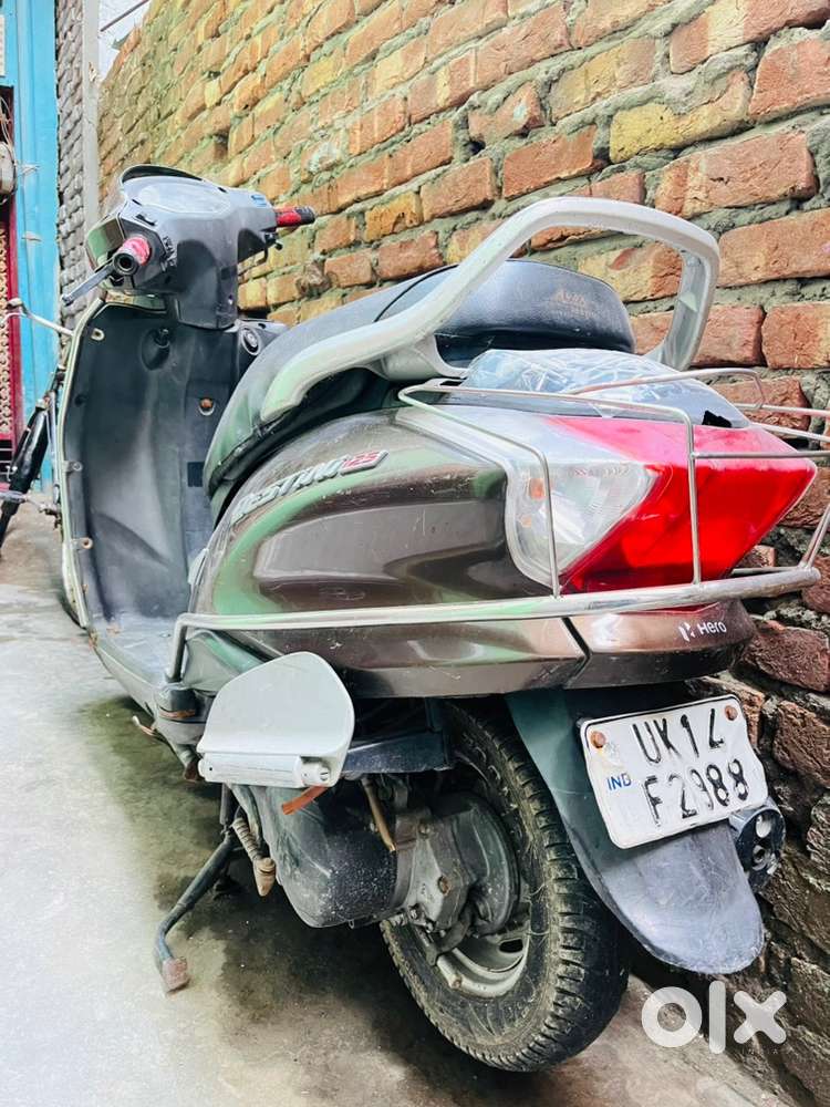 New gadi leni hai