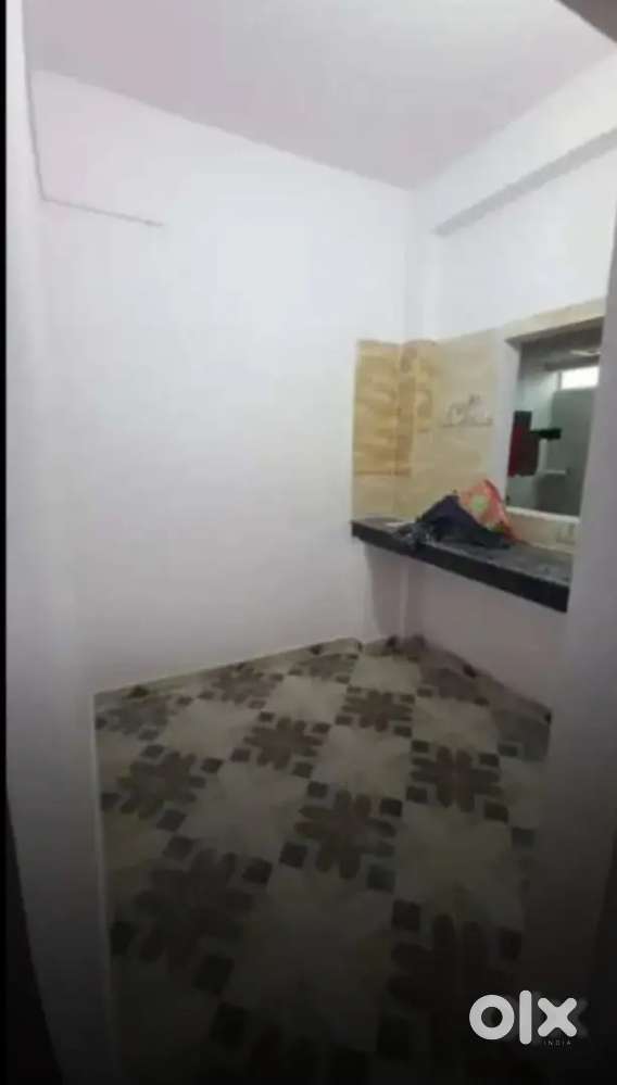 1BHK flat with open front space