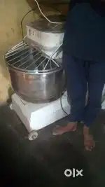 Spiral machine for bakery