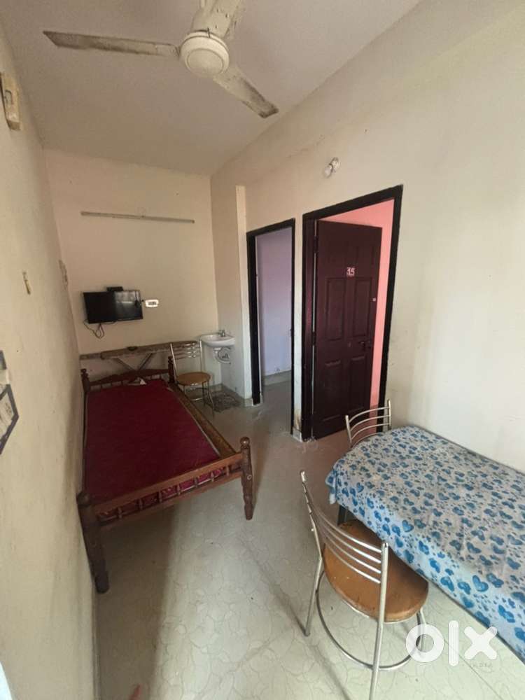 couples , bachelours , family allowed