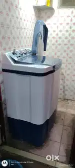 LG SEMI AUTOMATIC WASHING MACHINE