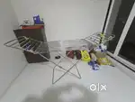 Cloth stand