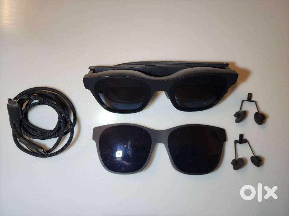 XREAL AIR 2 PRO AR GLASSES