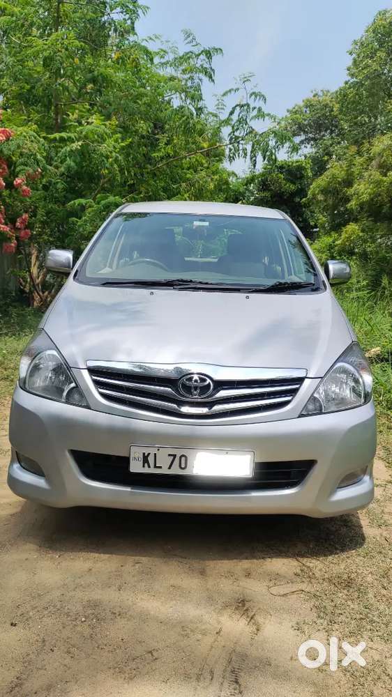 Toyota Innova 2011 Diesel Well Maintained