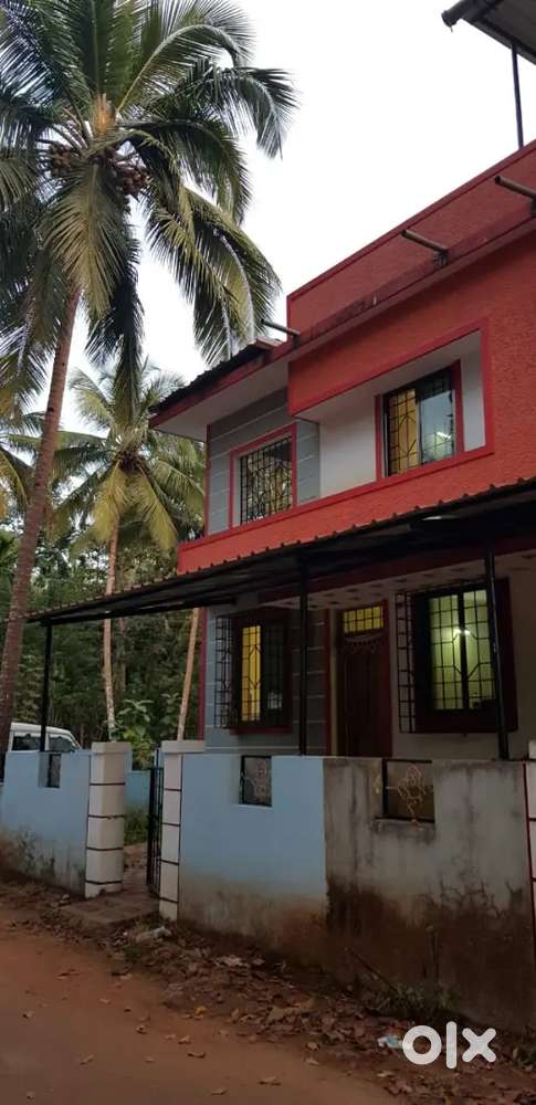 Unused Row villa 3 bhk at borim