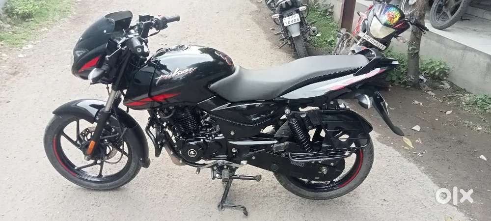 Bajaj pulser 125
