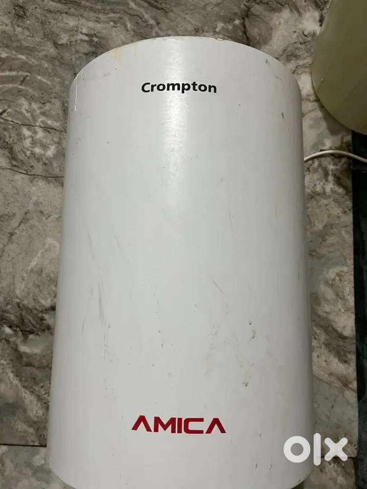 Crompton's 25 L 3 years old Geyser(Tank Leak)