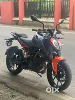 Duke 200 ABS
