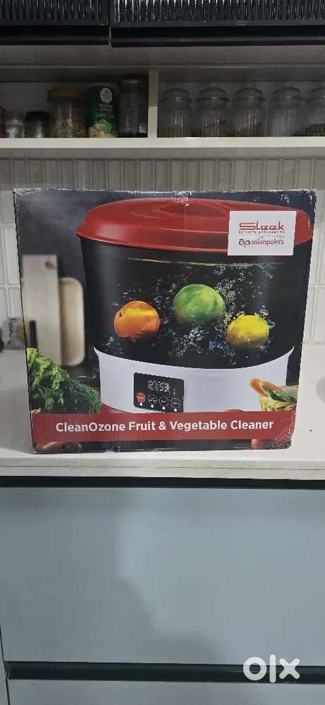 Band new vegetable and fruits cleaner