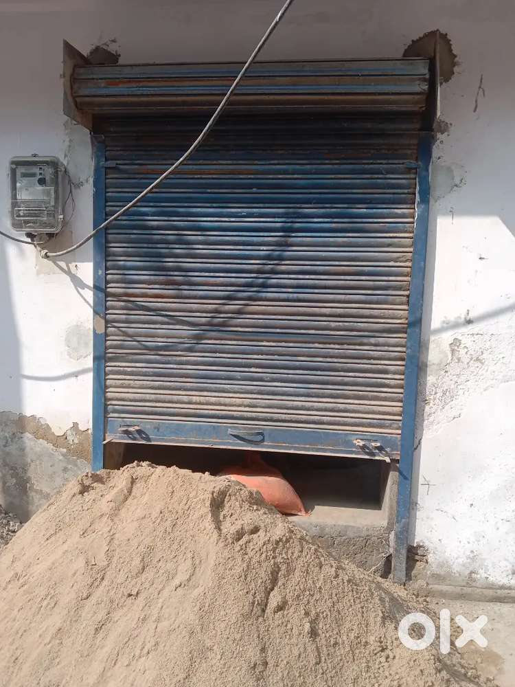 Corner shop and two sided road