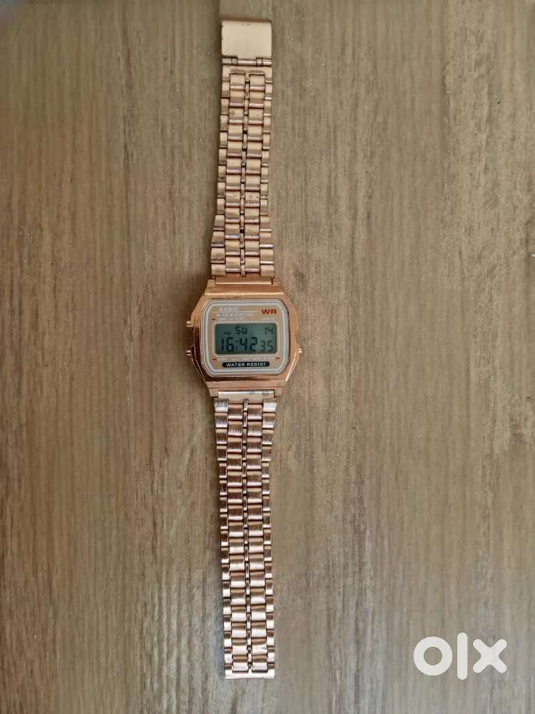New rosegold men & women digital watch date, day, sec, hr, alaram, sw,