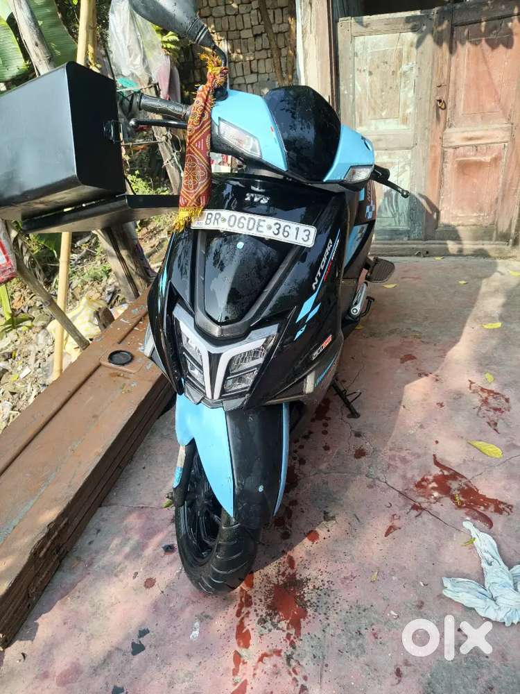 Bank Auction vechile for sale with service record