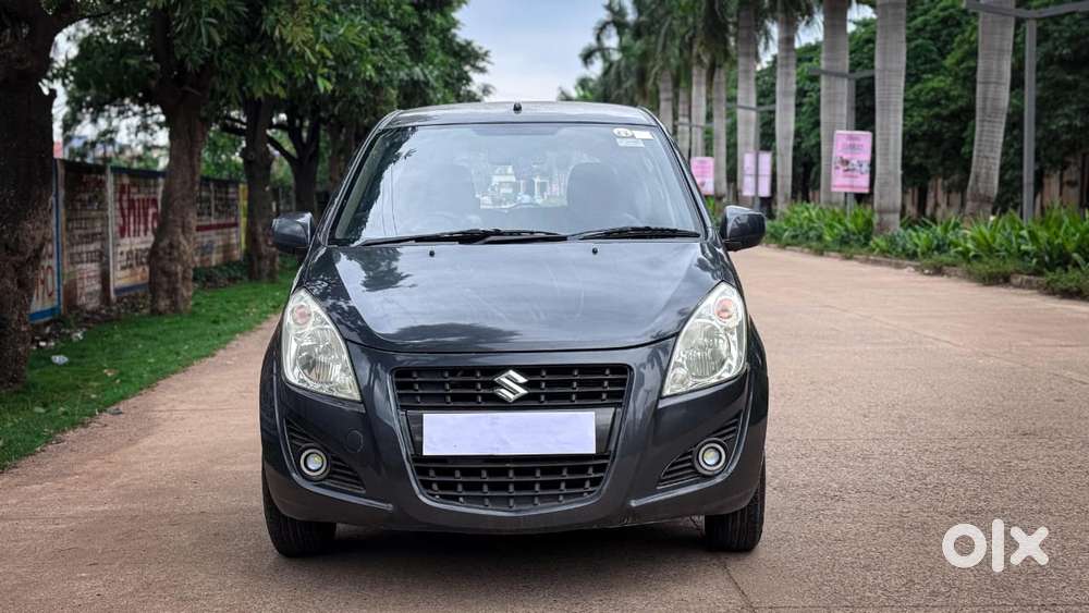 Maruti Suzuki Ritz Genus VXi, 2015, Petrol