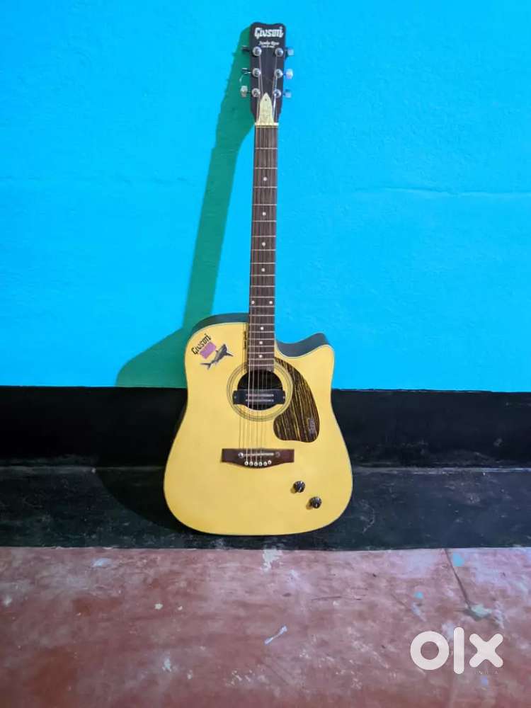 Givson Jumbo Guitar Aquostic