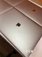 MacBook pro 16 A2141 i9 16gb 1tb 4gb graphics card