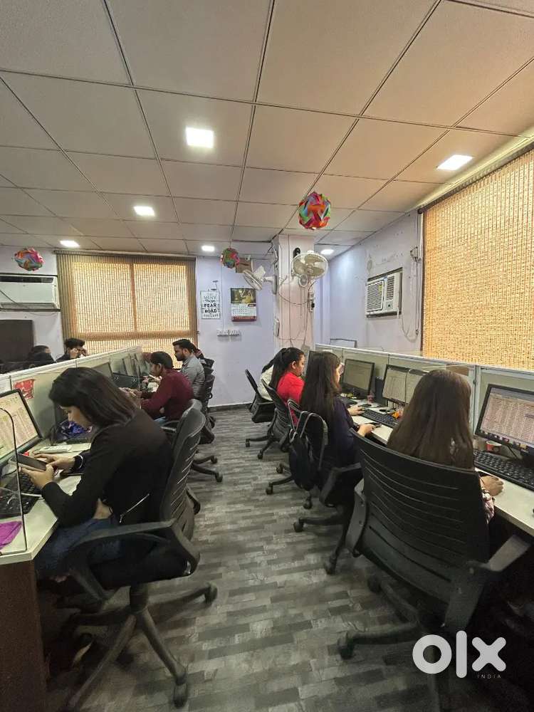 10.20.30.40. SETTING OFFICE SPACE AVAILABLE