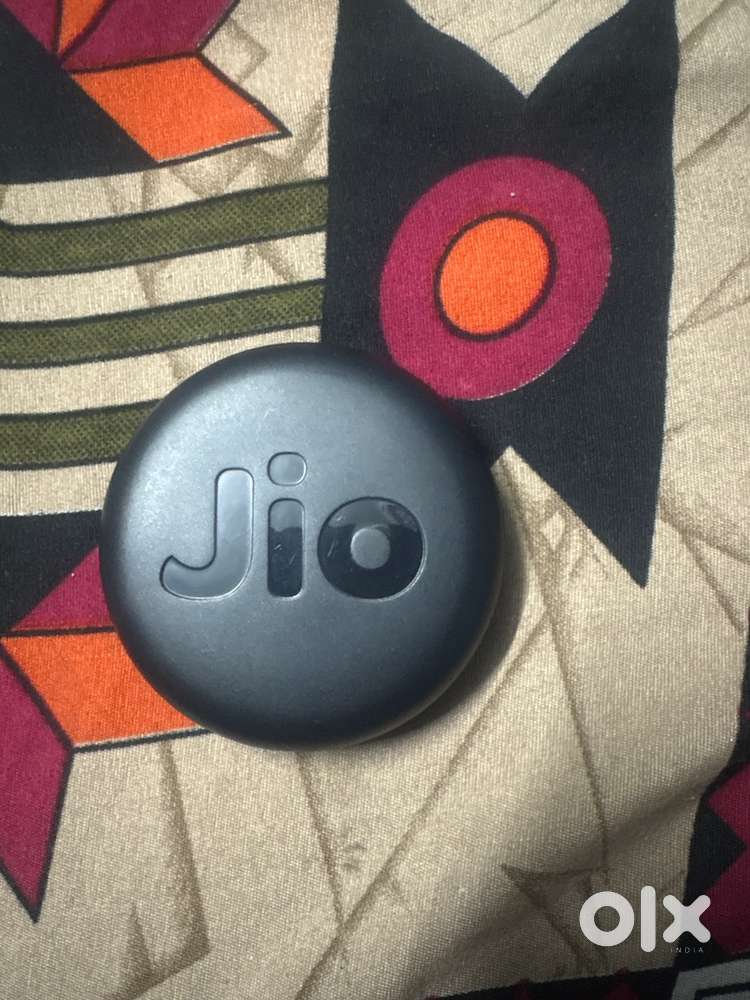 Jio JioFi 6 (JMR1040) Wireless 150 Mbps Data Card