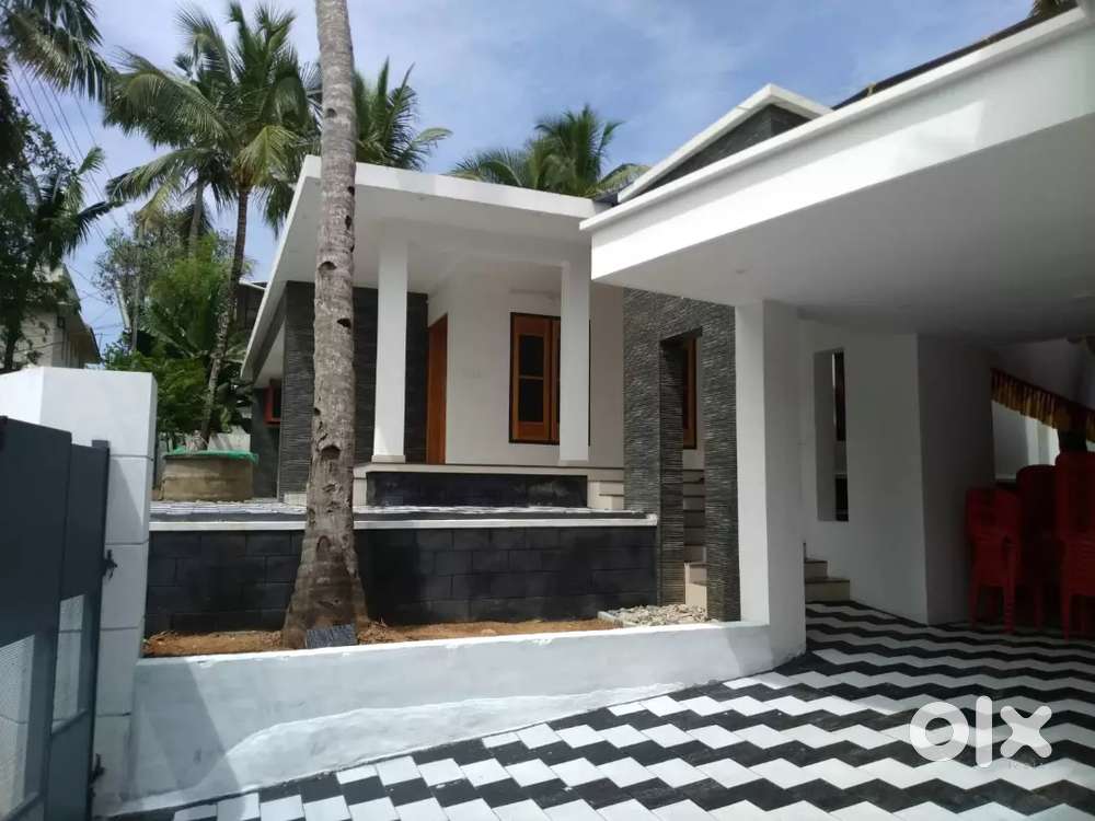 House in 9 cents plot for sale