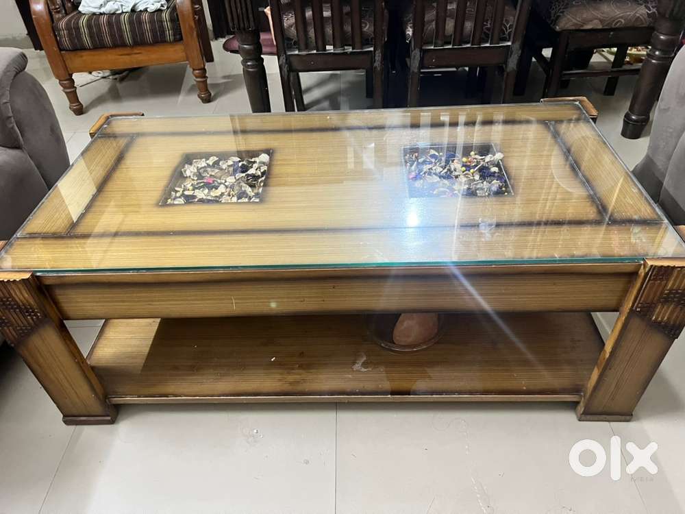 5 Seat Sofa with Center table