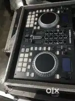 Dj controllar nx audio with flight case