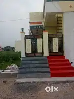 136 గజాలు ఇల్లు మరియు కోట్లు కలిపి అమ్మకమునకు కలదు