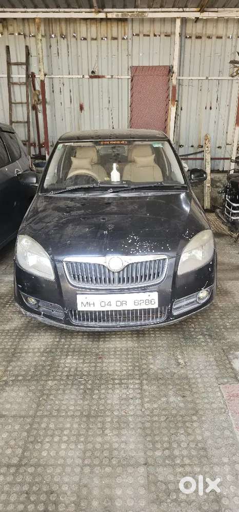 Skoda Fabia 2010 Petrol 80000 Km Driven