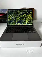 Macbook Air M1 8GB 256GB SSD with Box