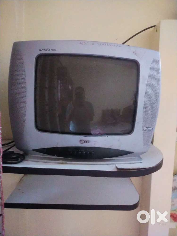 LG television