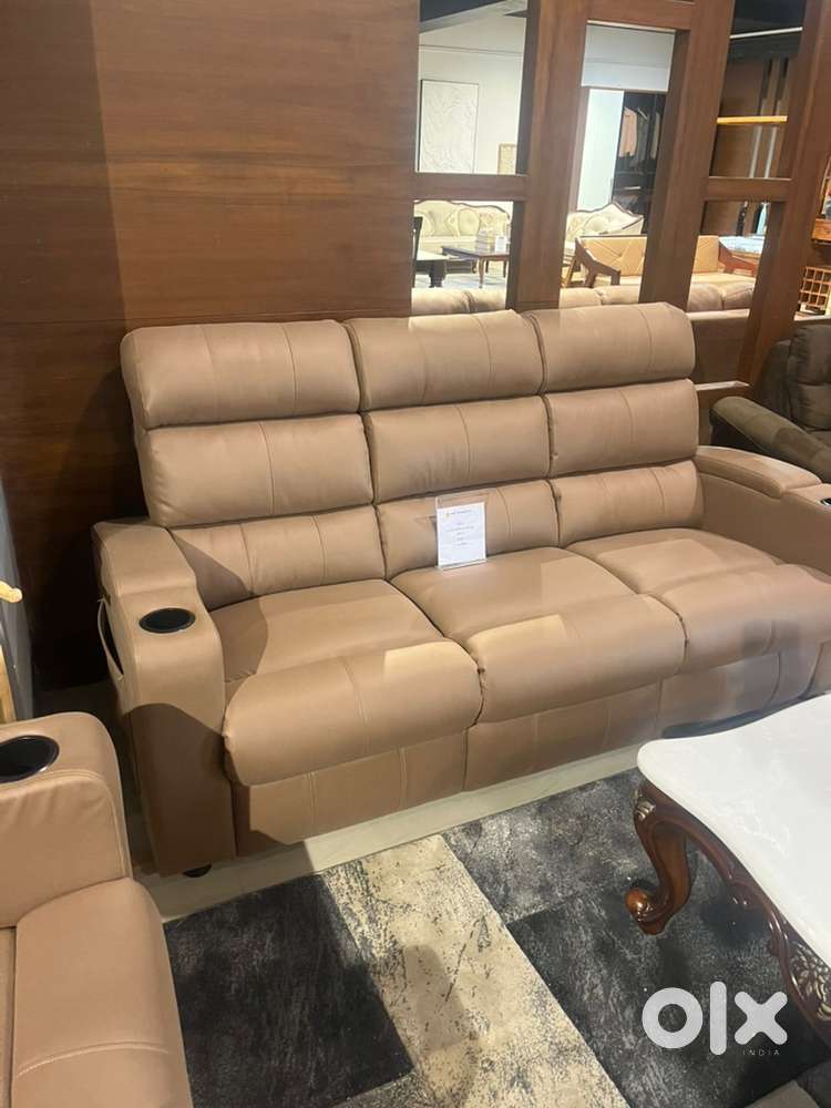 Need female massgae therapist