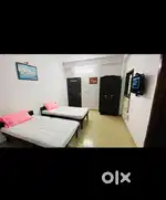 Boys pg available in single double triple sharing