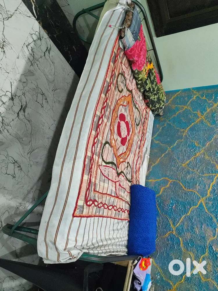 Single Iron Folding Bed – Good Condition