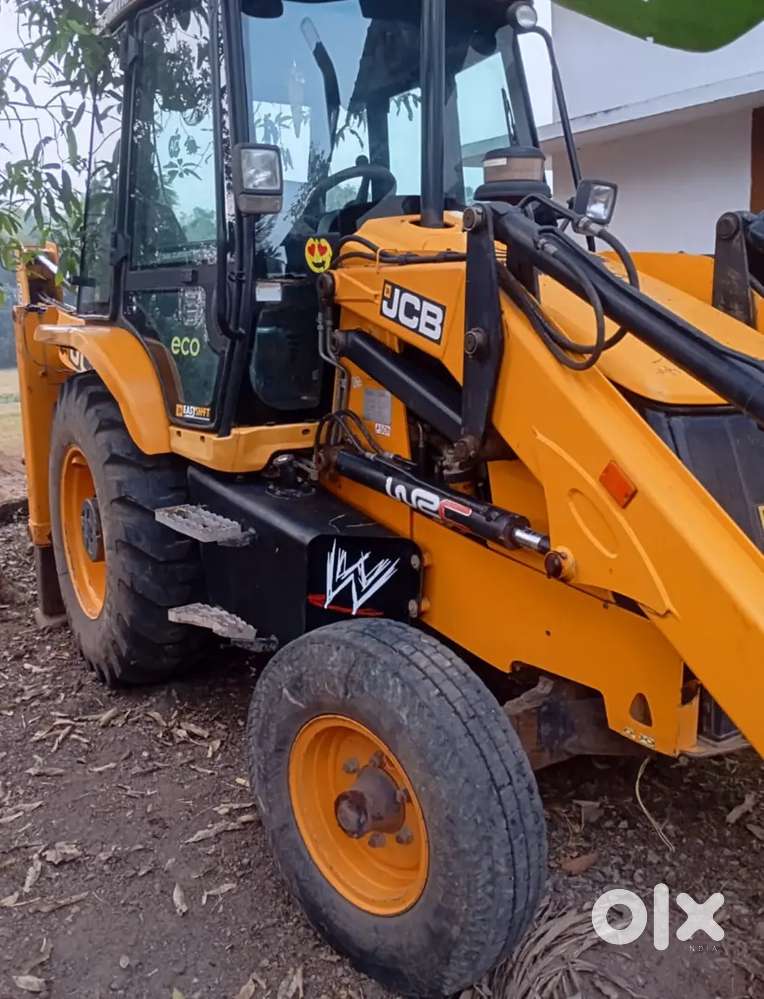 Jcb operator required