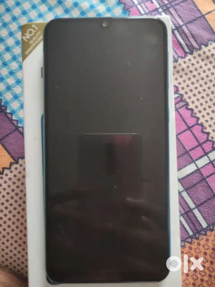 Samsung galaxy M30s ram 6. rom 128,battery 6000 camera 48 mega pixels