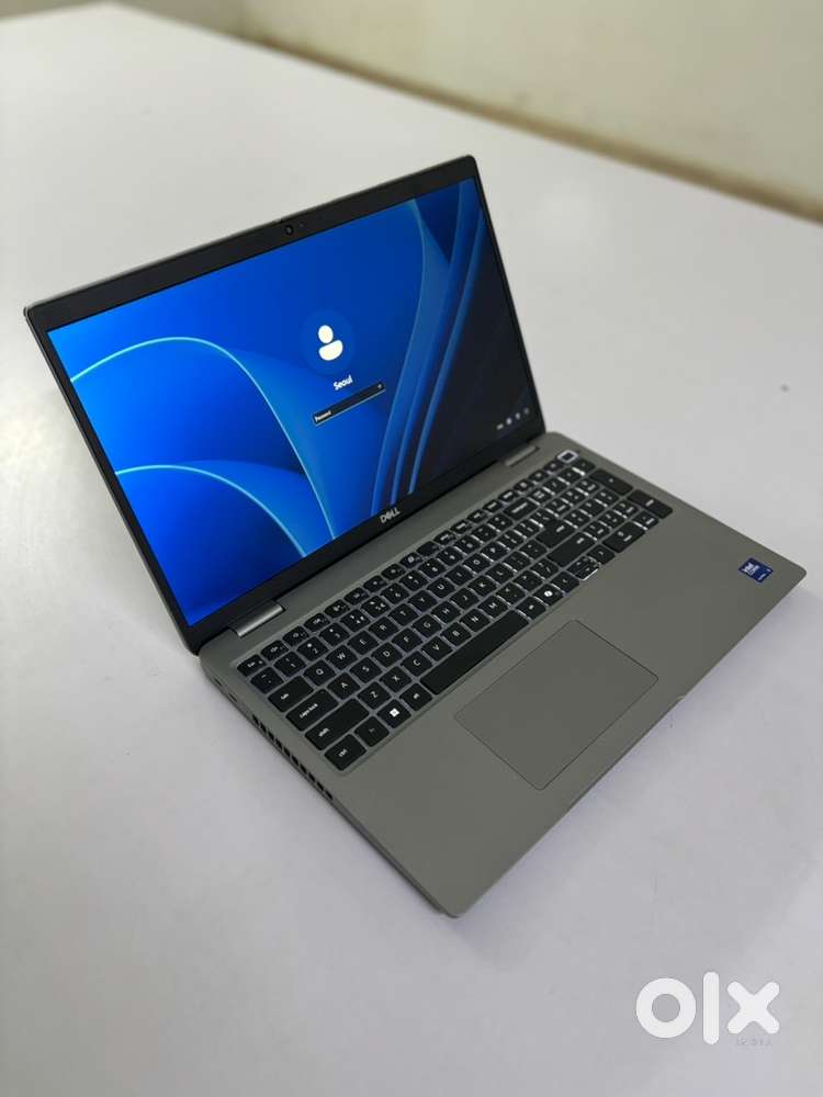 Dell latitude open box Ultra 5 , Ai laptop under warranty