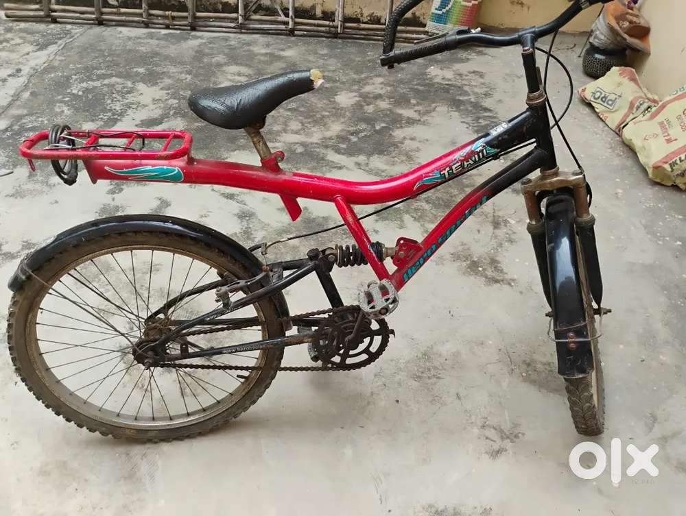 Hero's Bycycle Strong body and  comfortable
