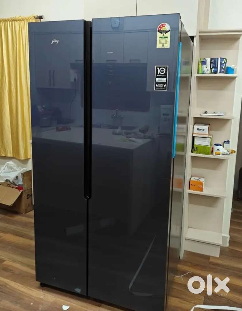 New without opening the item with warranty