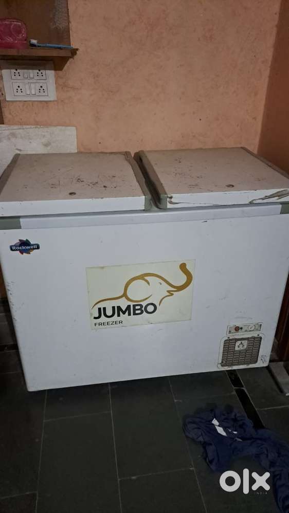 Commercial kitchen items