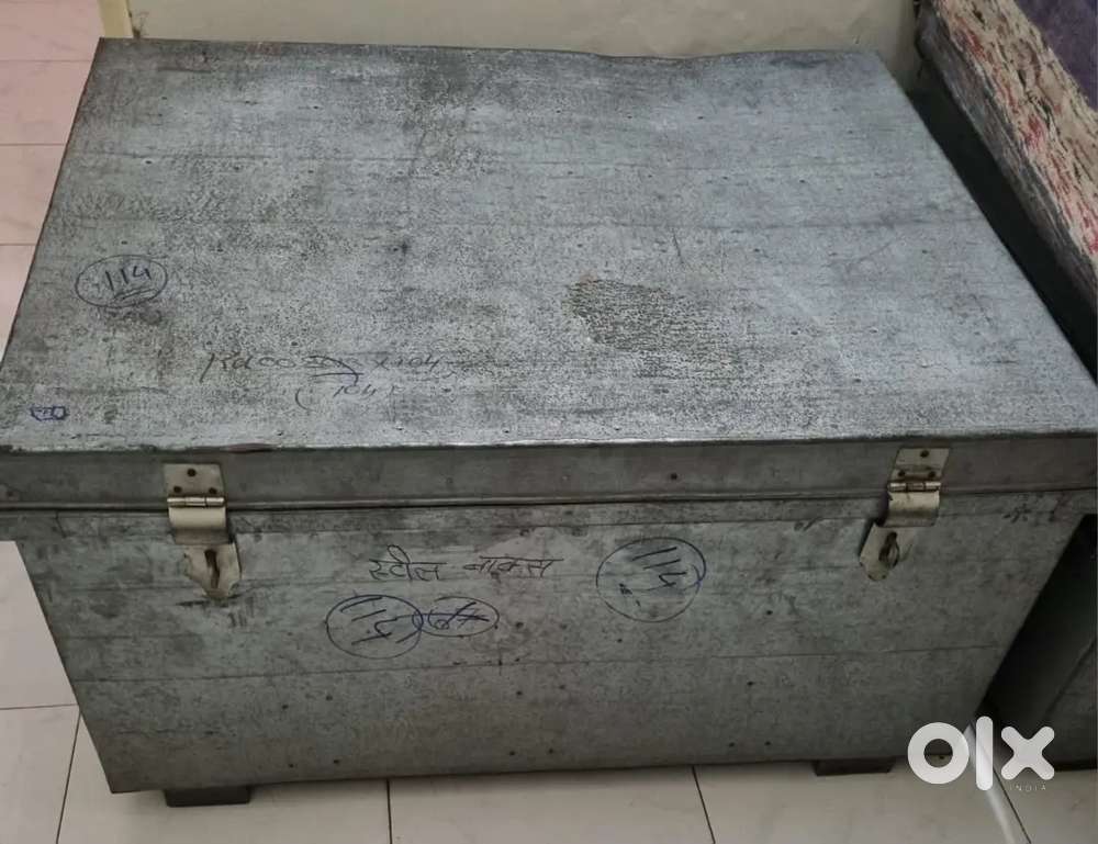 Steel Tin Trunk