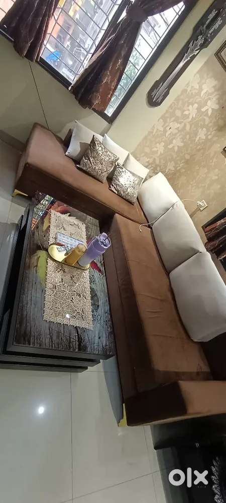 Cozy sofa With a table