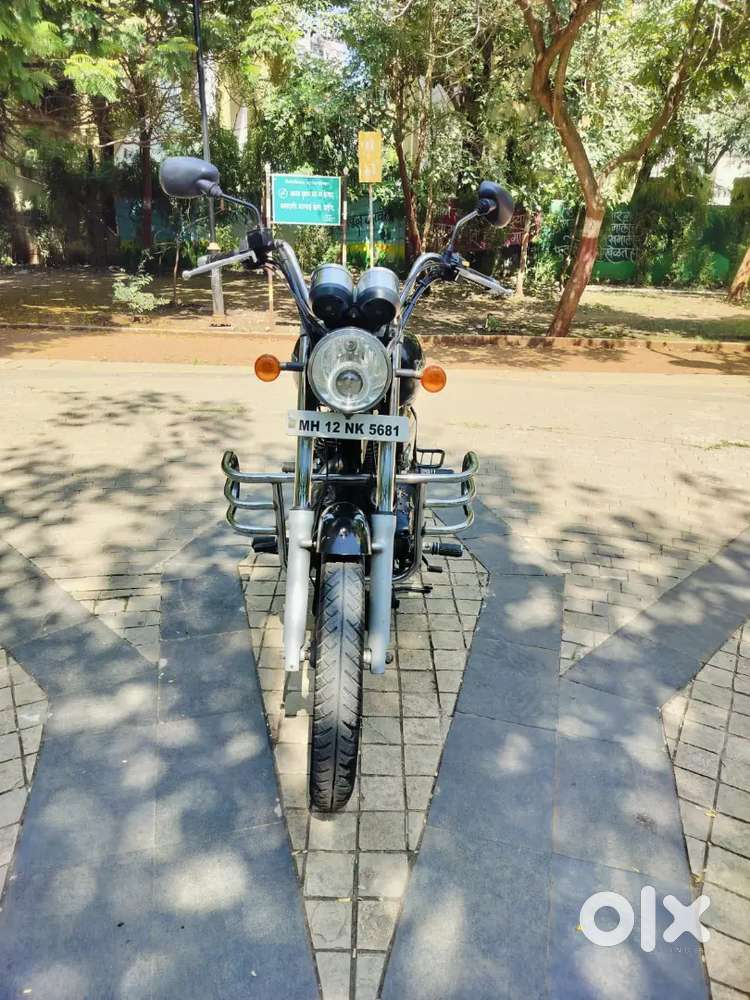 ROYAL ENFIELD'S THUNDERBIRD 350