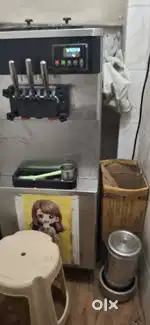 Ice cream machine