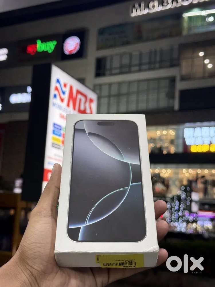 NBS MOBILES)MGB OPPOSITE IPHONE 16PRO MAX 256GB SEALED INDIAN
